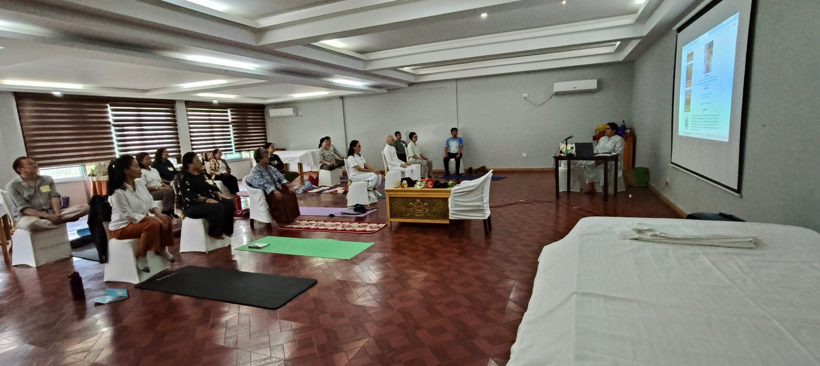 Reiki Class Image 11